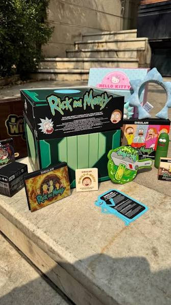 ست آرایشی Rick and Morty ریک اند مورتی با ضمانت اصالت و سلامت کالا